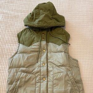 Patagonia Bivy Hooded Puffer Vest